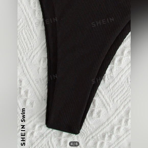 Cheetah print and black bikini set - Picture 3 of 9